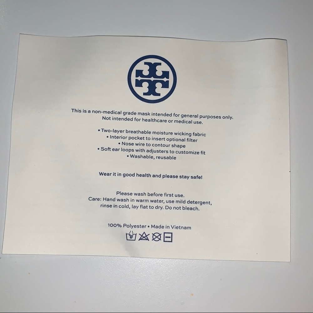 😷 Tory Burch Facemask - Picture 3 of 5